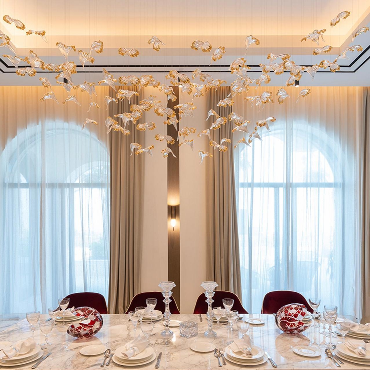 Petals Glass Leaf Chandelier - Loonglight