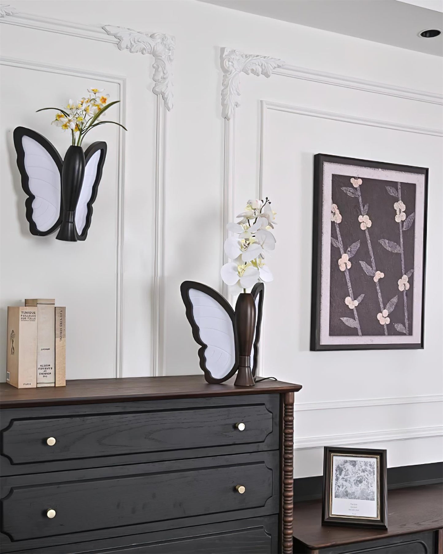 Galileo Butterfly Table Lamp - Loonglight