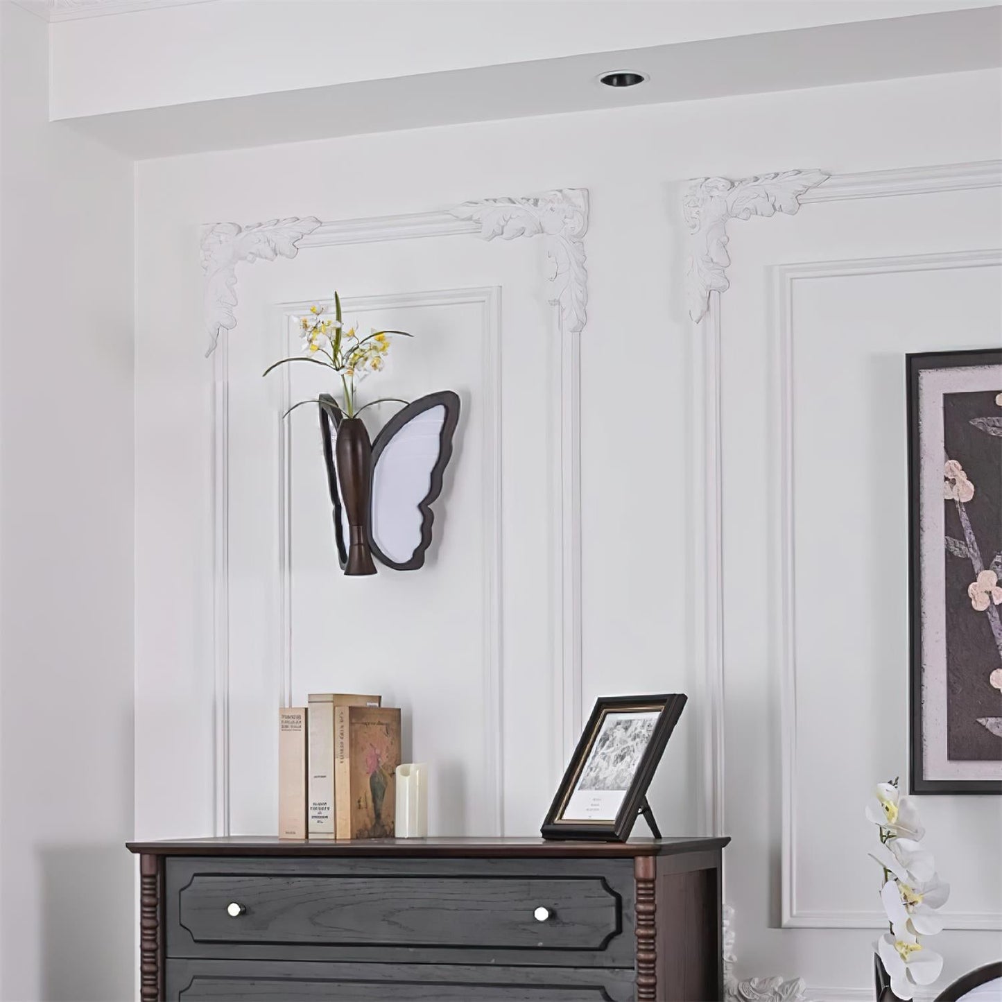 Galileo Butterfly Wall Lamp - Loonglight