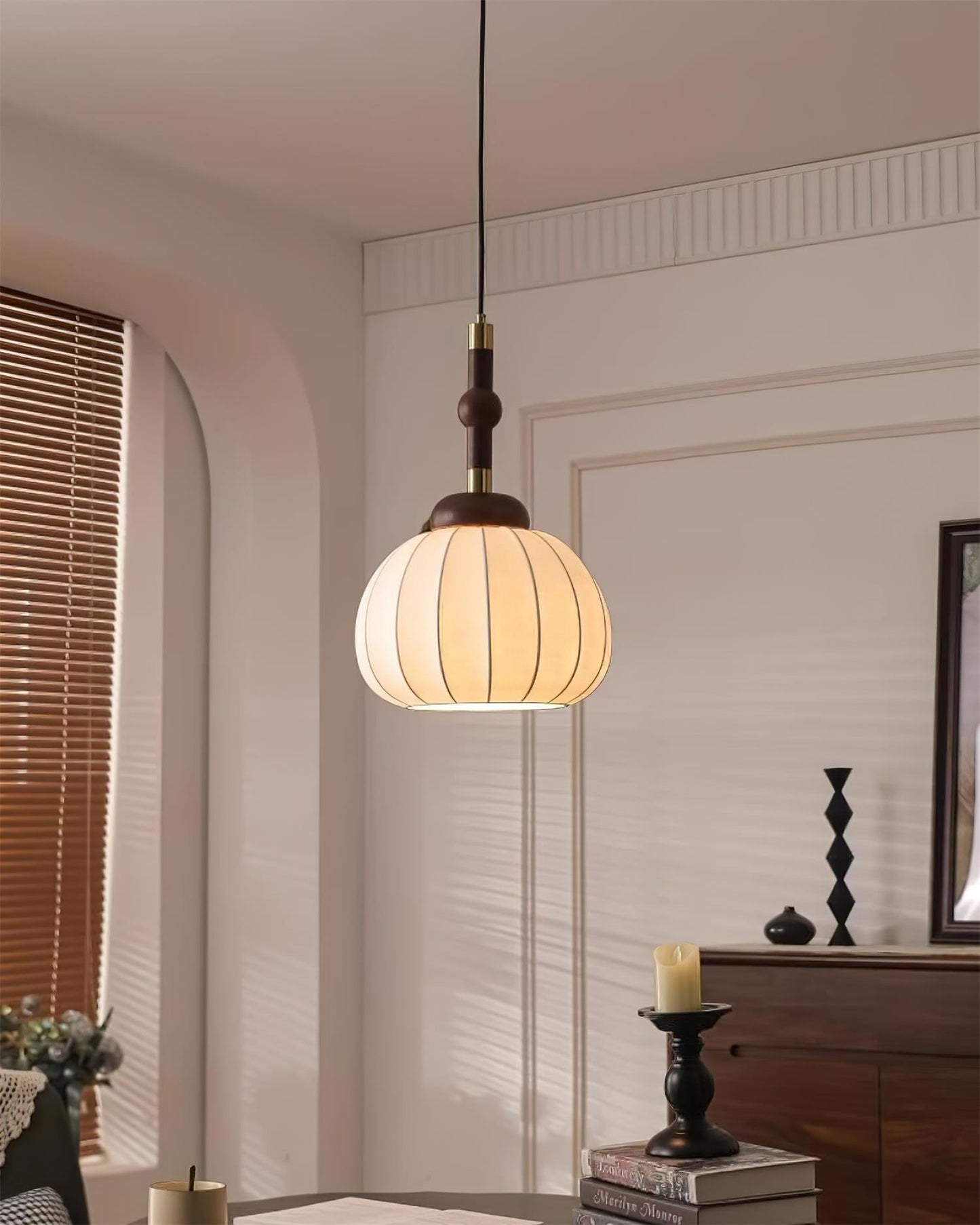 Gaya Silk Pendant Light - Loonglight