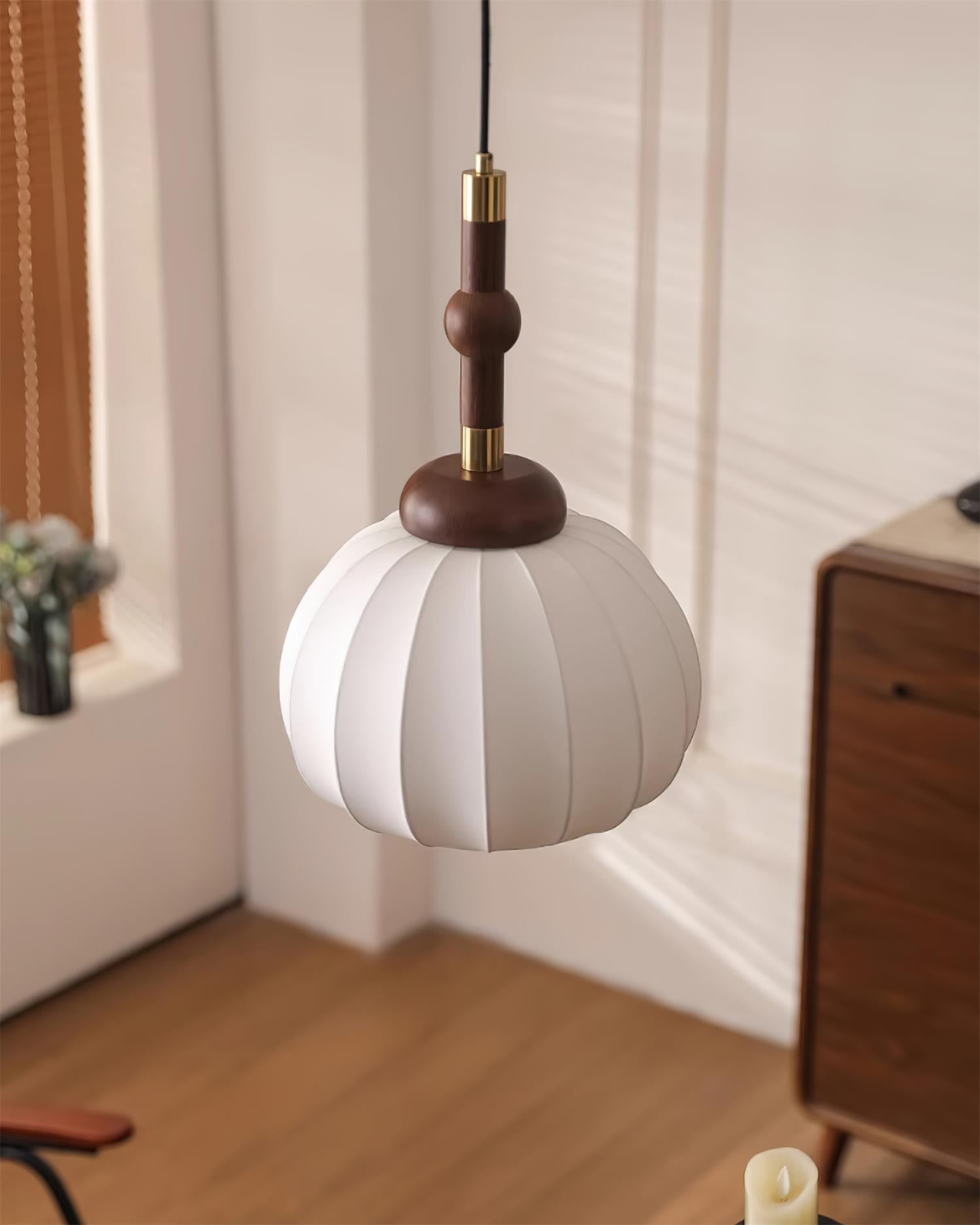 Gaya Silk Pendant Light - Loonglight