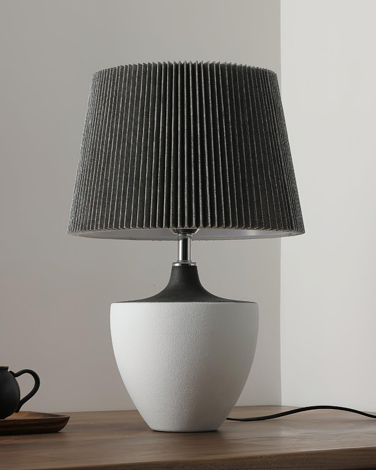Ghassan Table Lamp - Loonglight