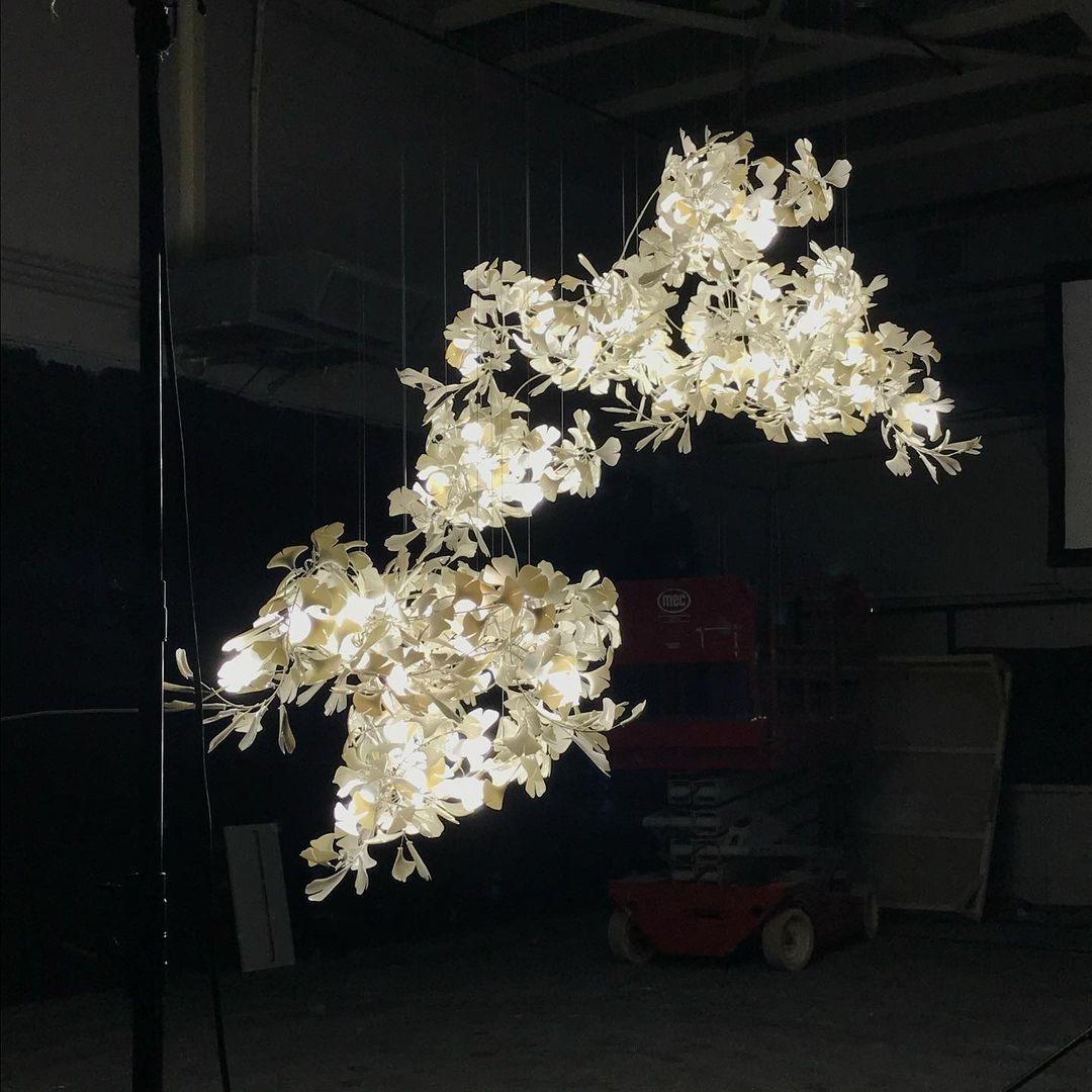 Bloom Ginkgo Leaf Chandelier - Loonglight
