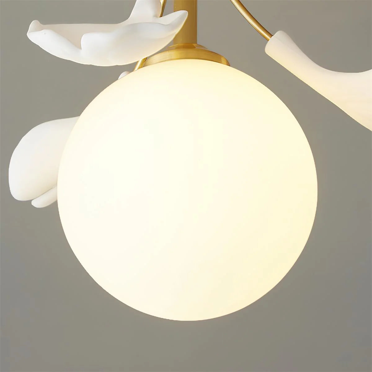 Ginkgo Rosalia Ceiling Light - Loonglight