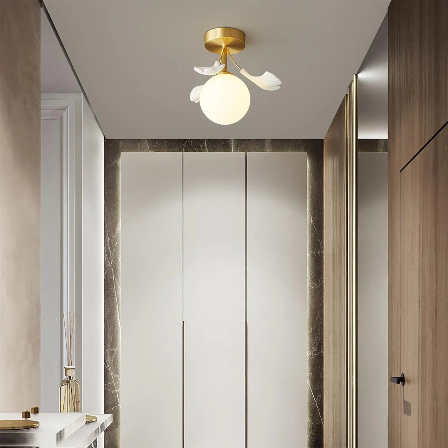 Ginkgo Rosalia Ceiling Light - Loonglight