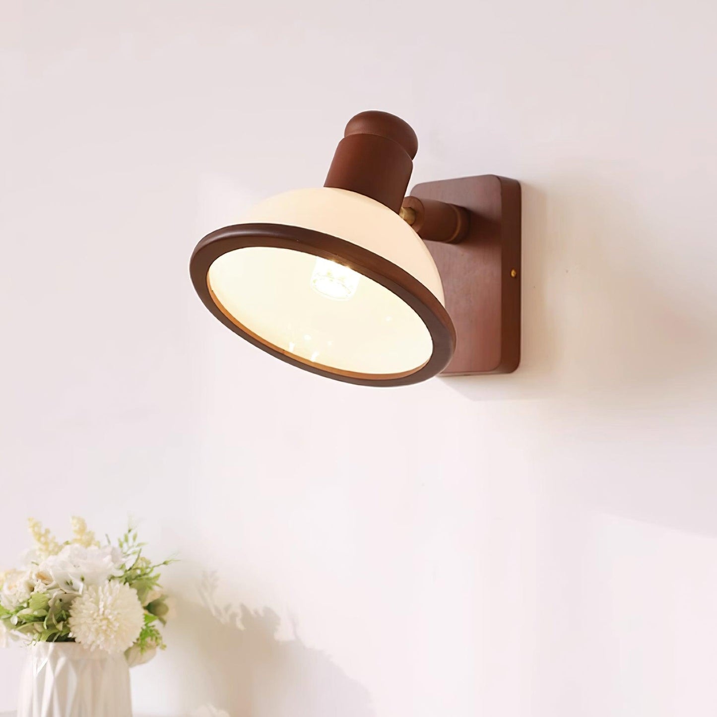 Girona Mia Wall Lamp - Loonglight