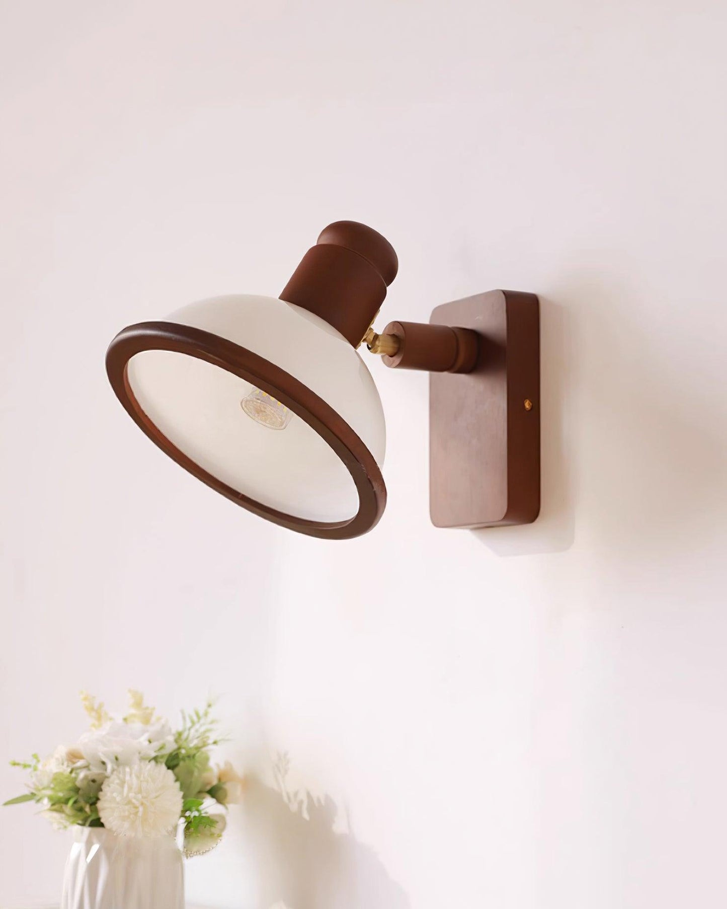 Girona Mia Wall Lamp - Loonglight