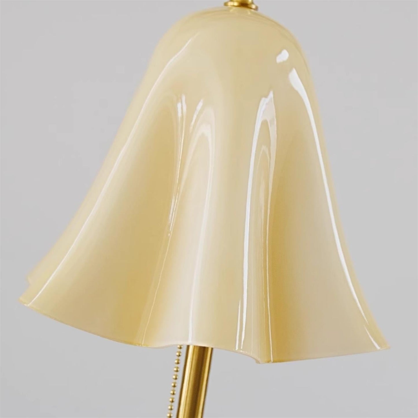 Glacea Table Lamp - Loonglight