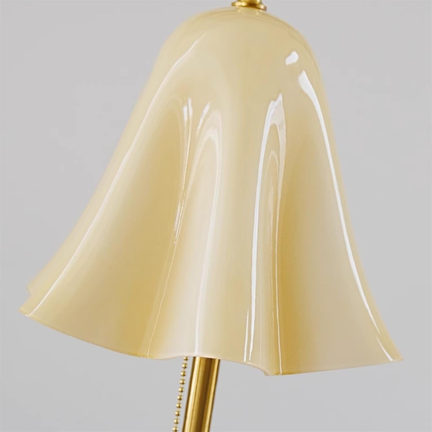Glacea Table Lamp - Loonglight
