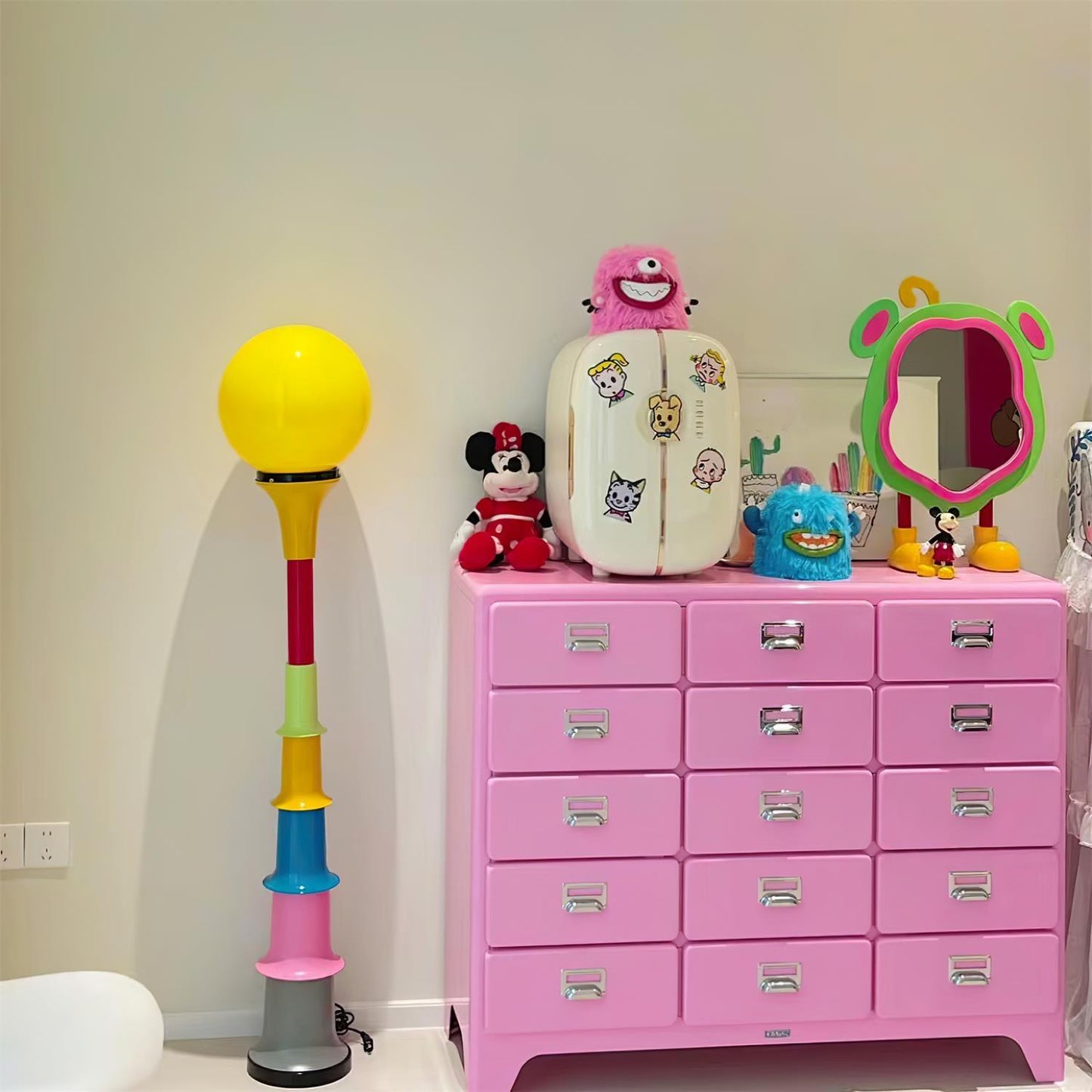 Grande Floor Lamp - Loonglight