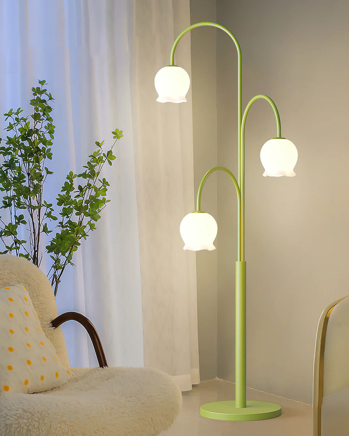 Green Jenavive Floor Lamp - Loonglight