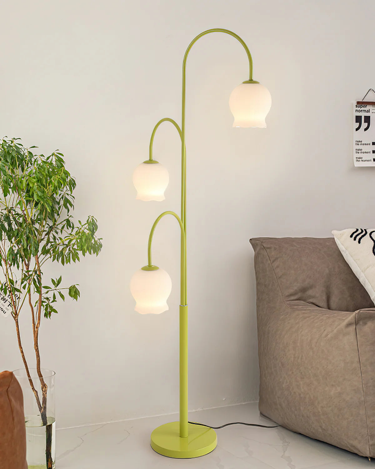 Green Jenavive Floor Lamp - Loonglight
