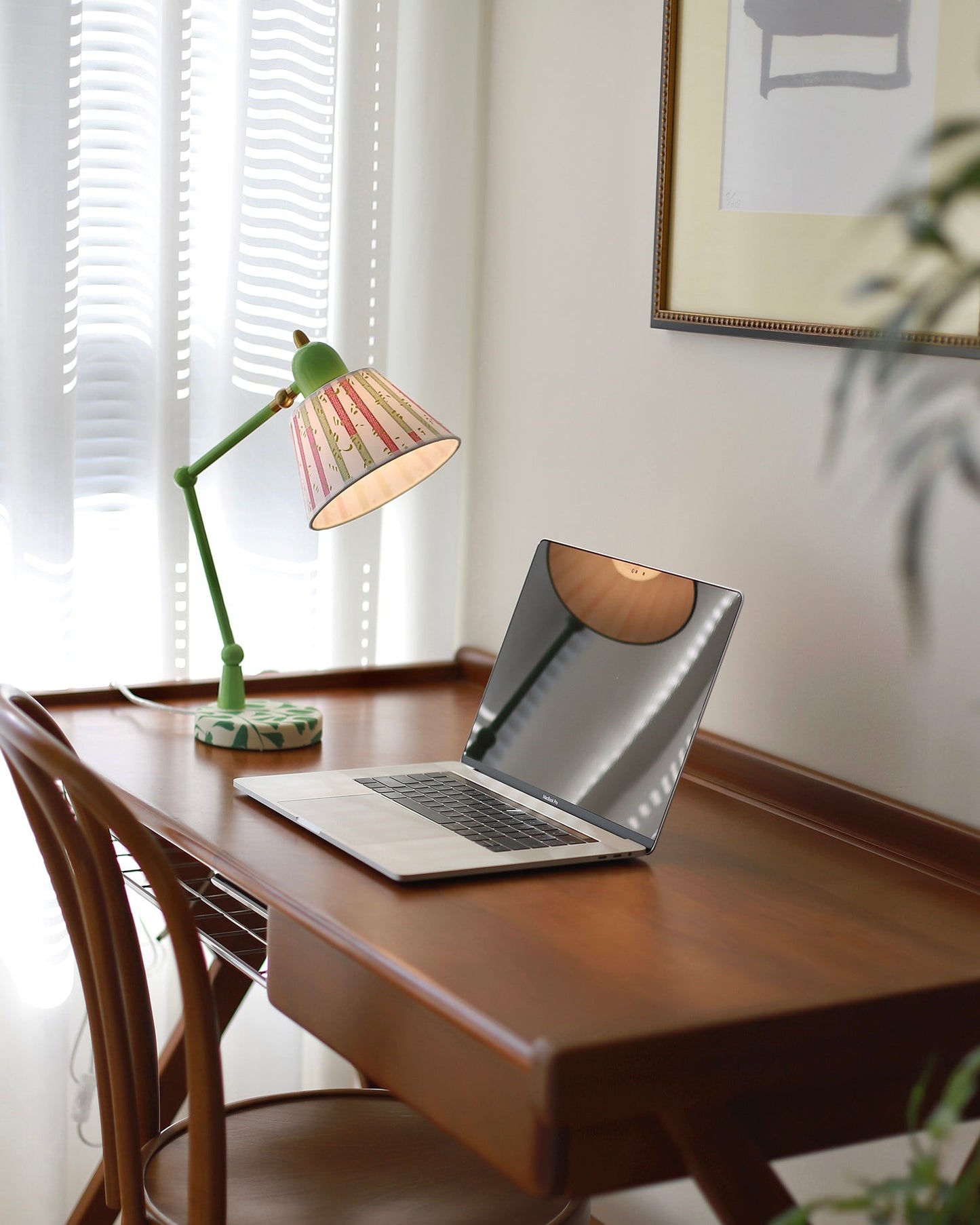 Groene Leesa tafellamp