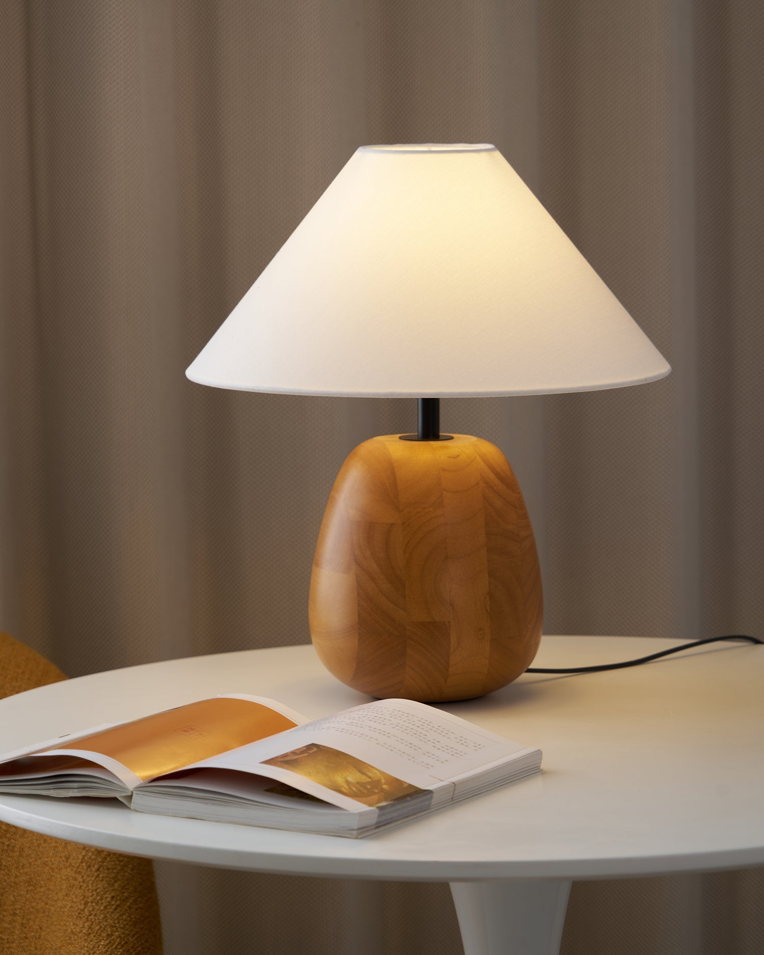 Groove Wood Table Lamp - Loonglight