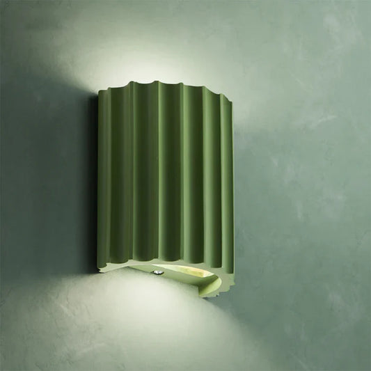 Half-Cricle Resin Wall Sconce 5