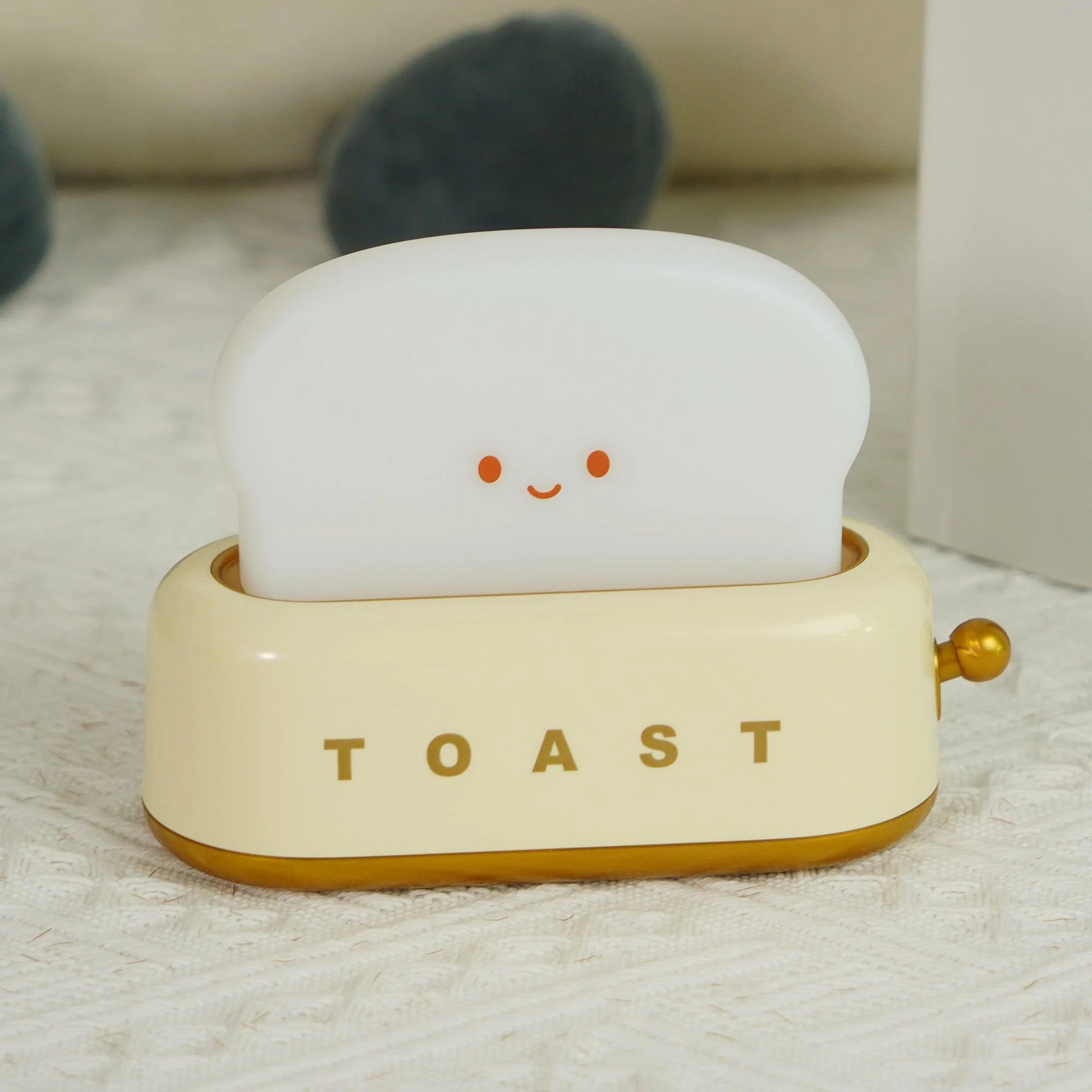 Happy Toast Table Lamp - Loonglight