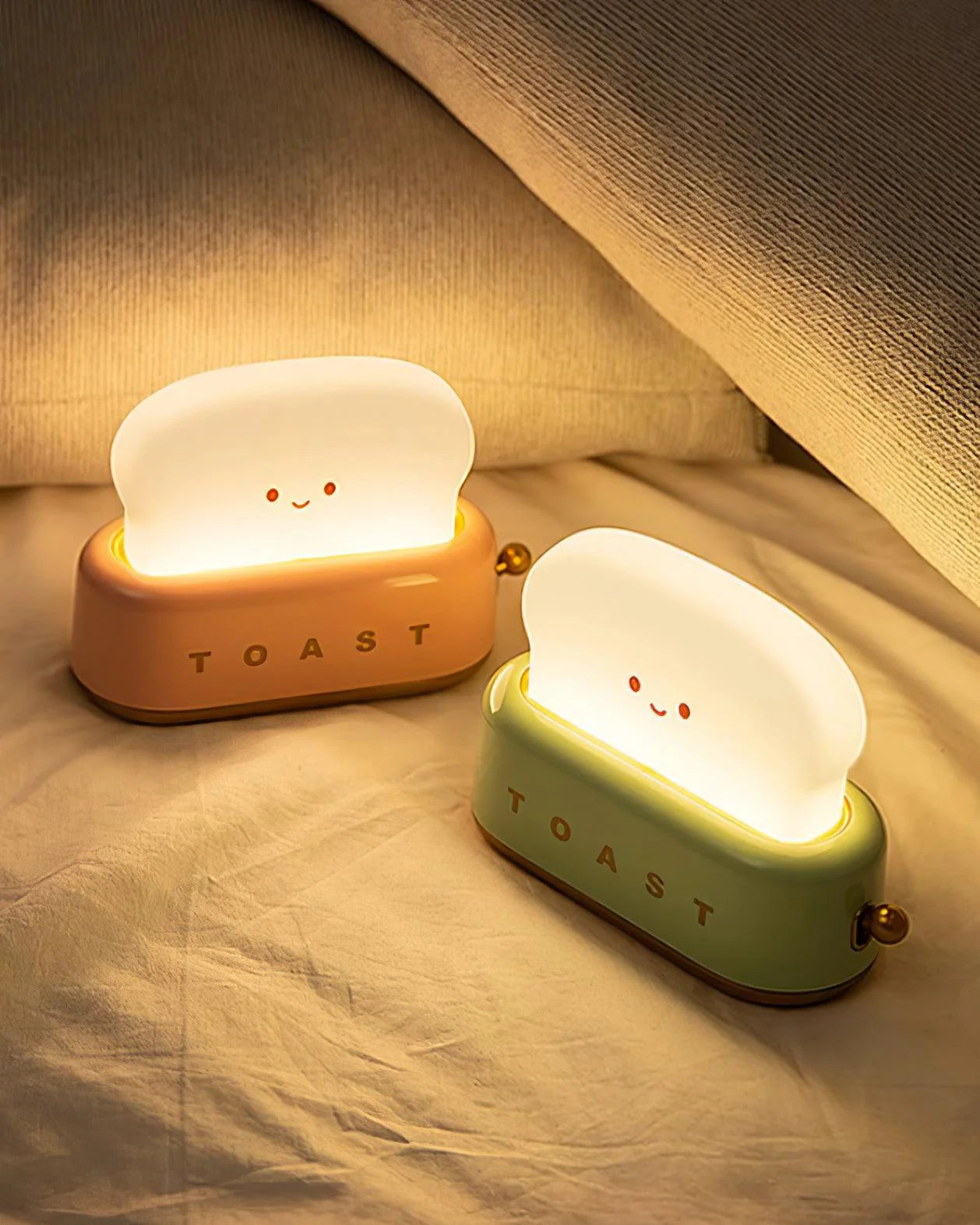 Happy Toast Table Lamp - Loonglight