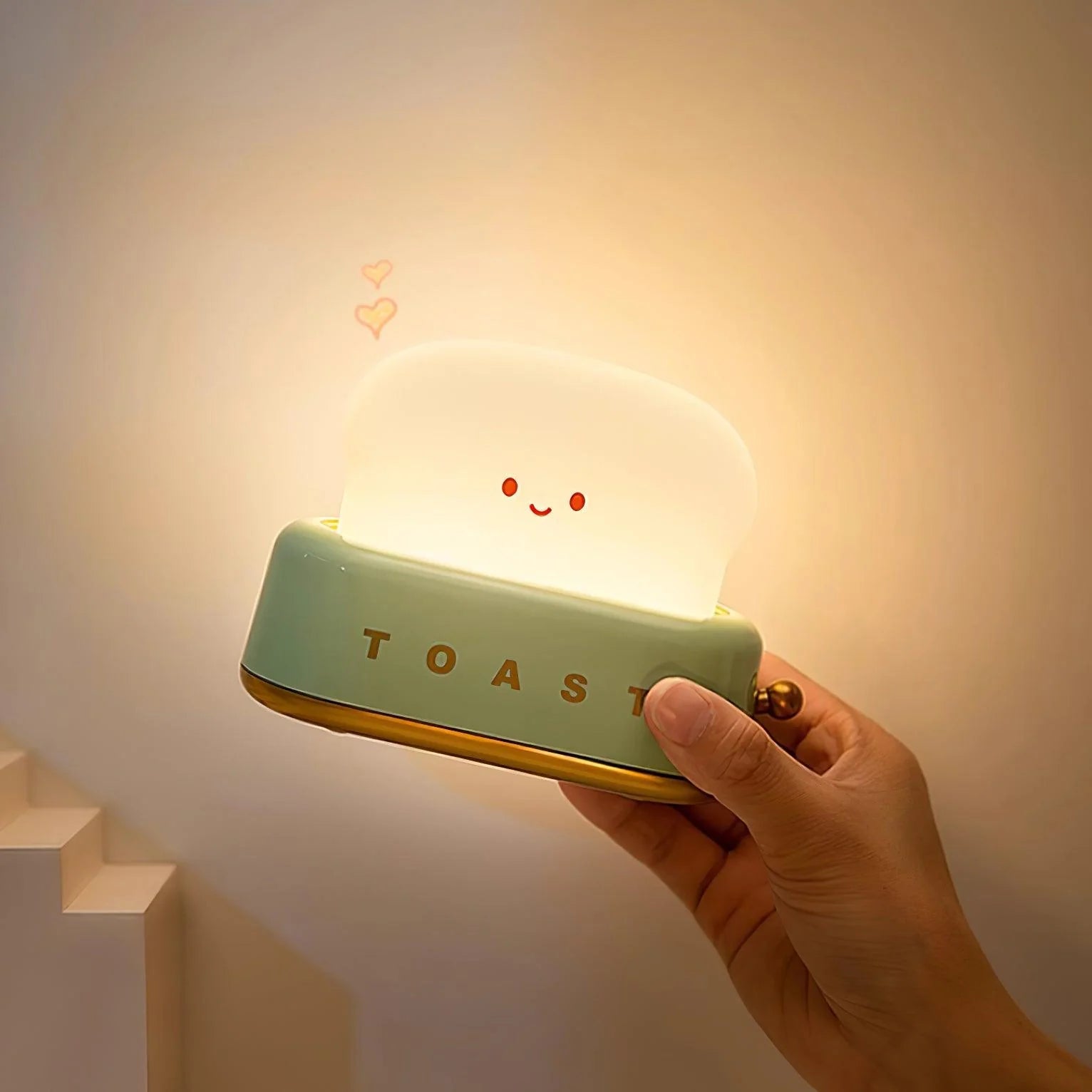 Happy Toast Table Lamp - Loonglight