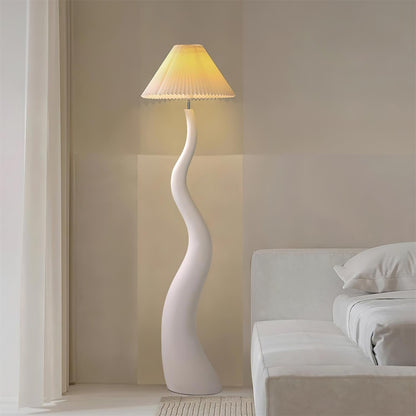 Haruki Twisted Floor Lamp - Loonglight