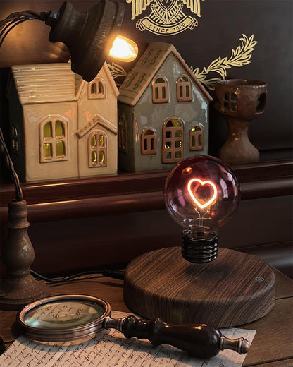 Heart Magnetic Table Lamp - Loonglight