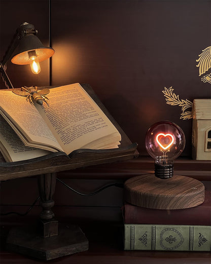 Heart Magnetic Table Lamp - Loonglight