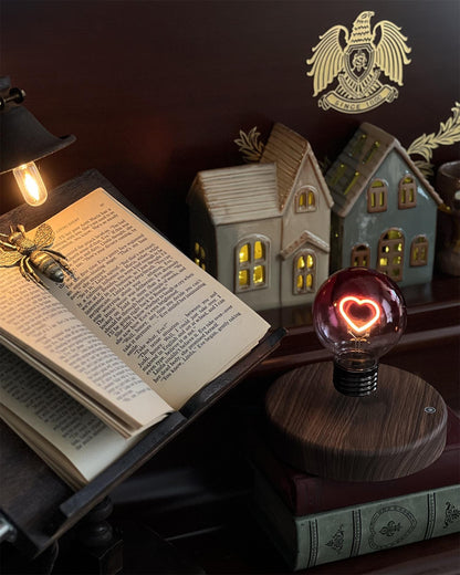 Heart Magnetic Table Lamp - Loonglight