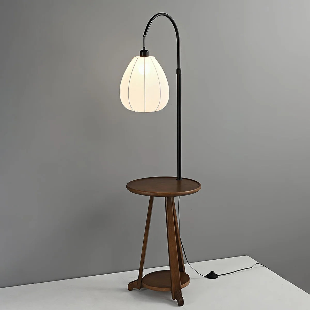 Hector Floor Lamp - Loonglight
