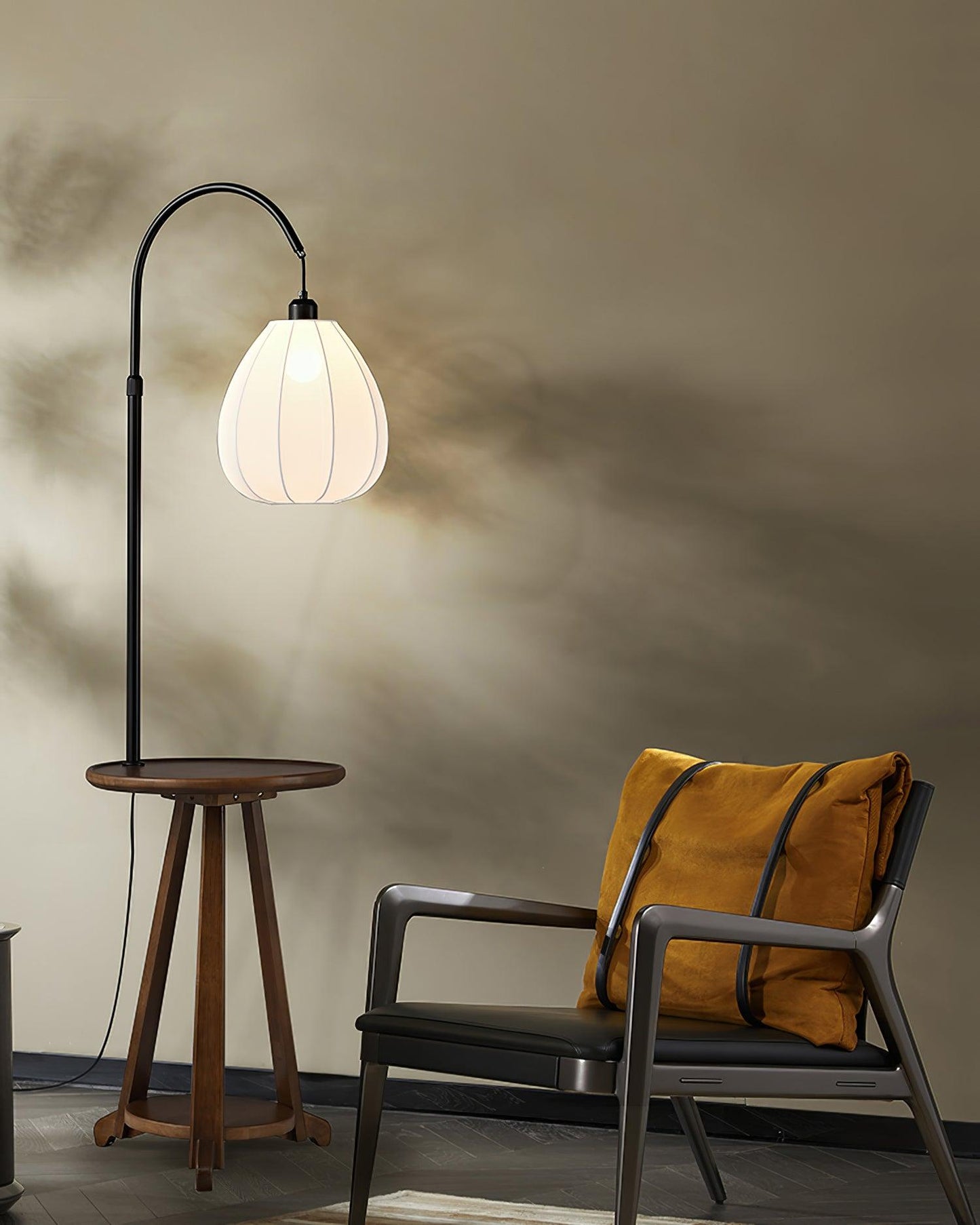 Hector Floor Lamp - Loonglight