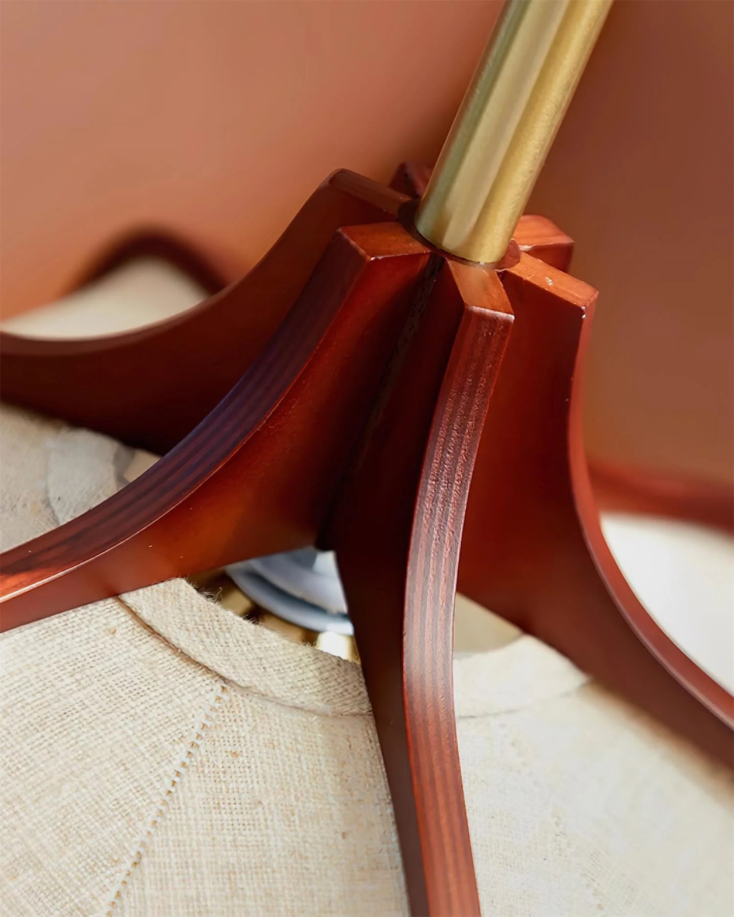 Helia Ceiling Light - Loonglight