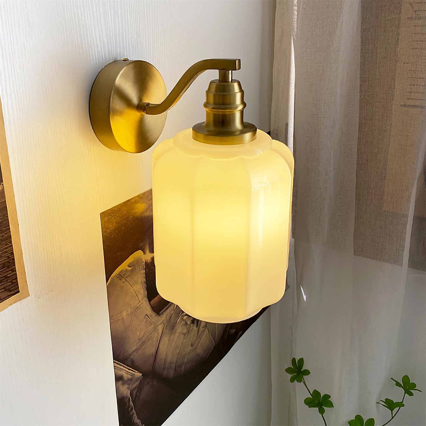Henry Wall Lamp - Loonglight