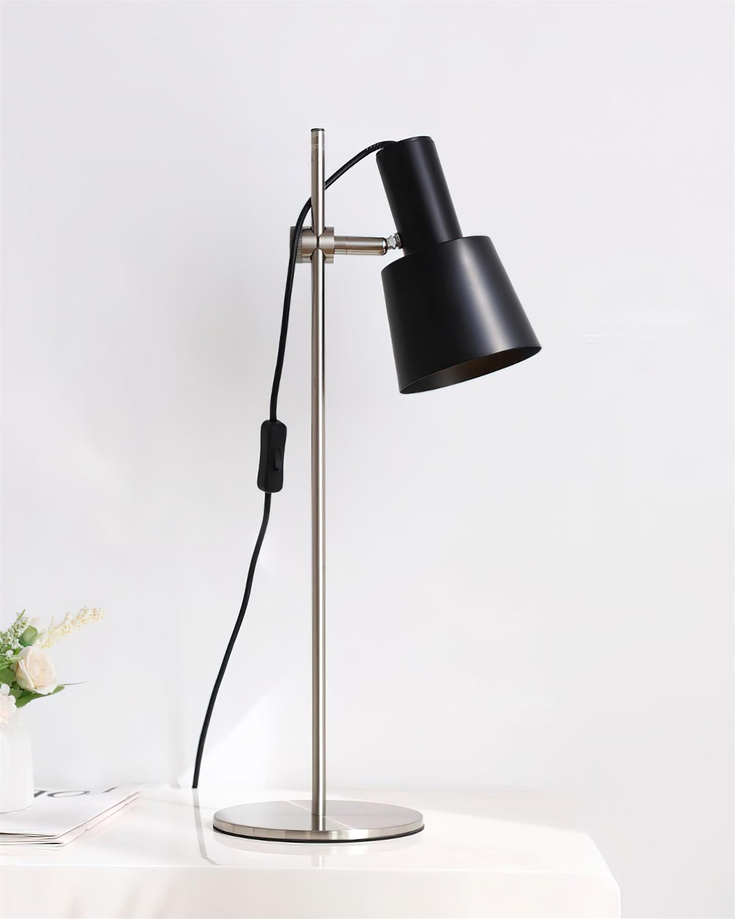 Holly Table Lamp - Loonglight