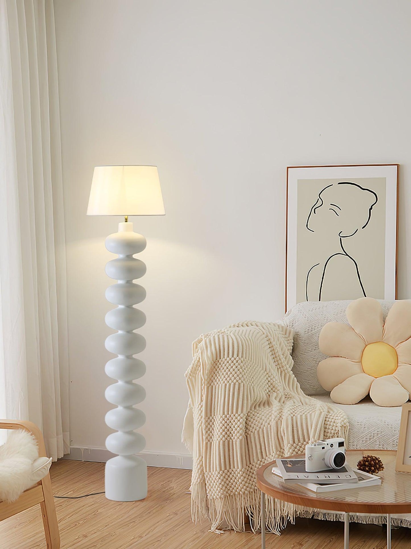 Isobel Floor Lamp - Loonglight
