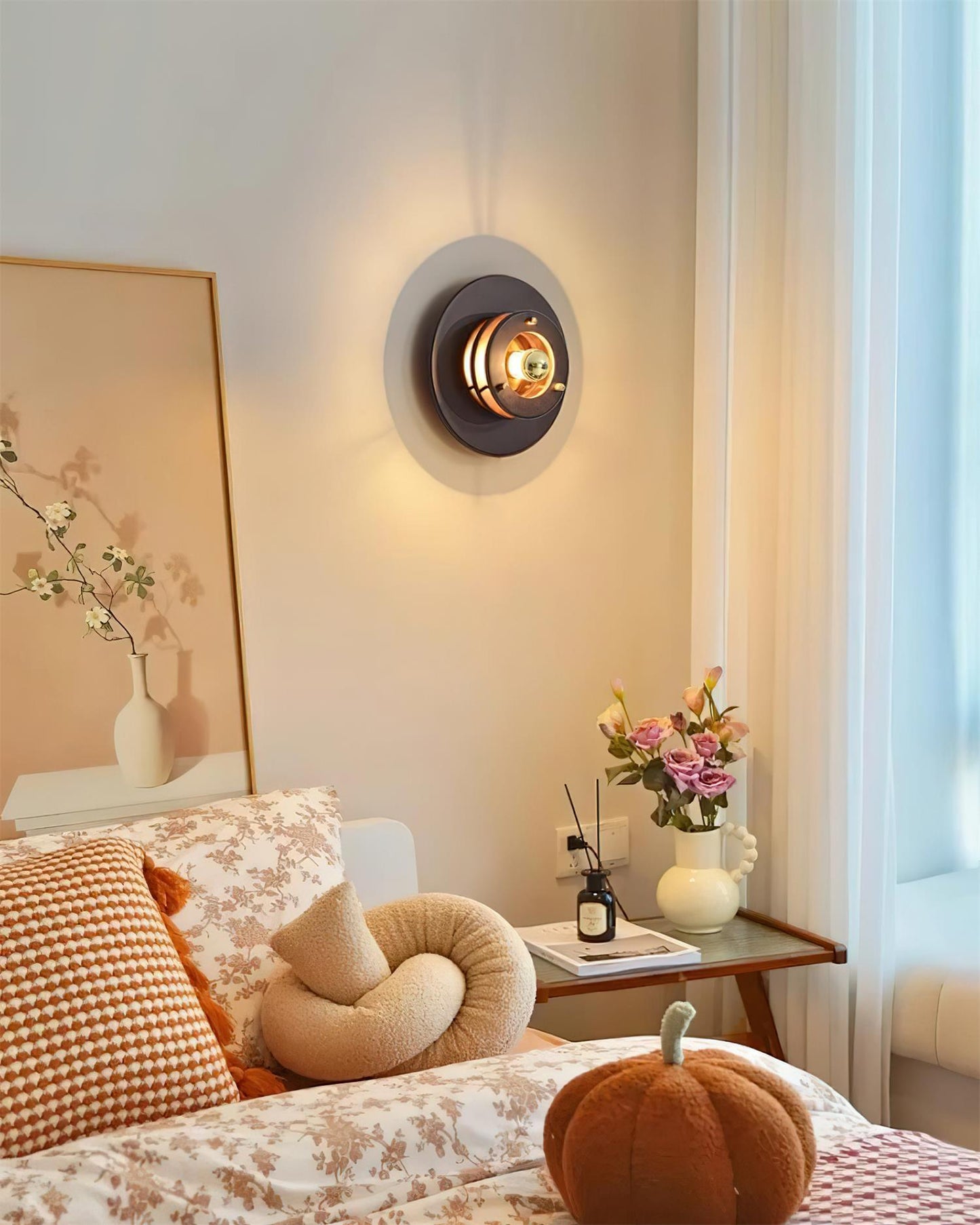 Jaima Wall Lamp