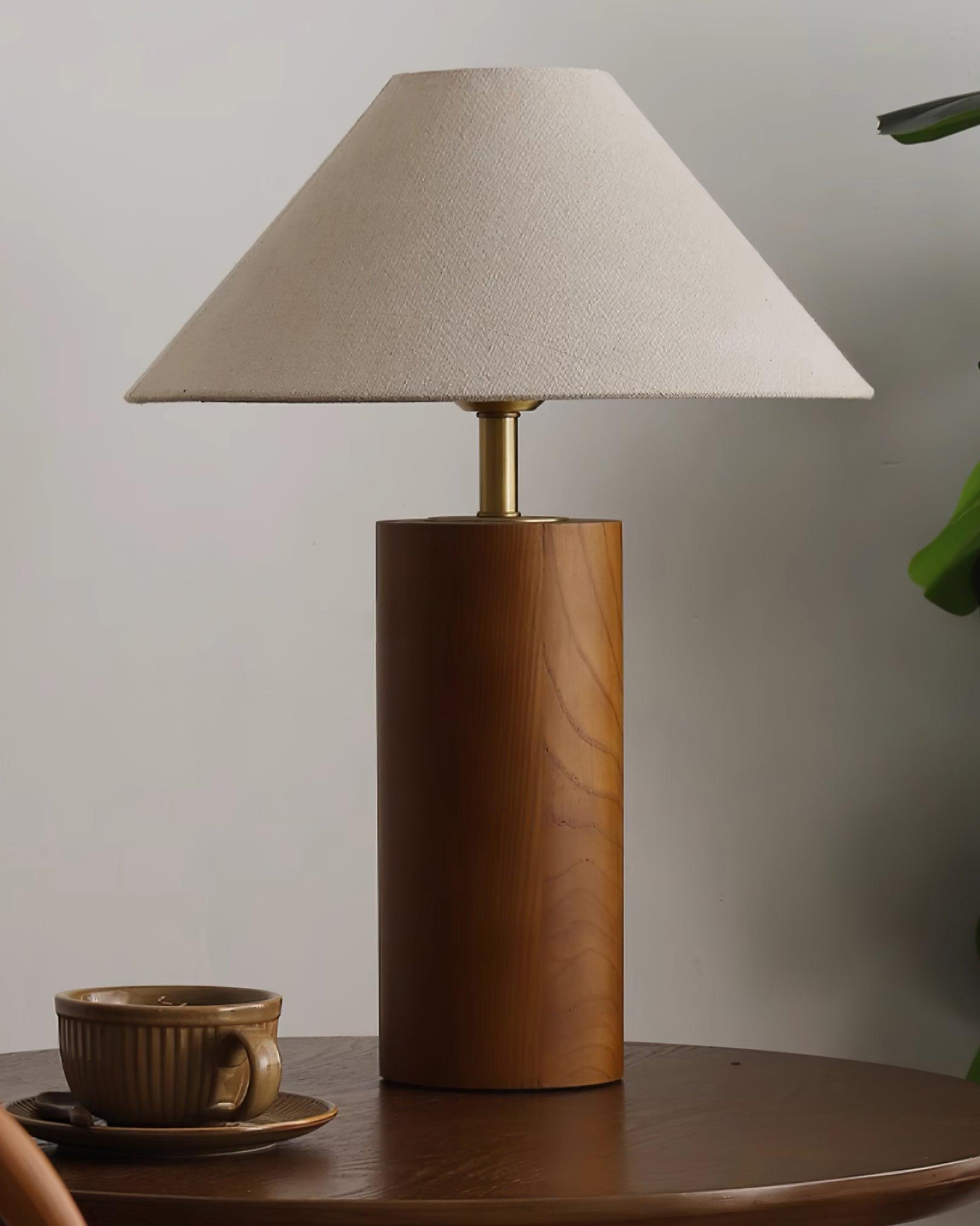 James Table Lamp - Loonglight