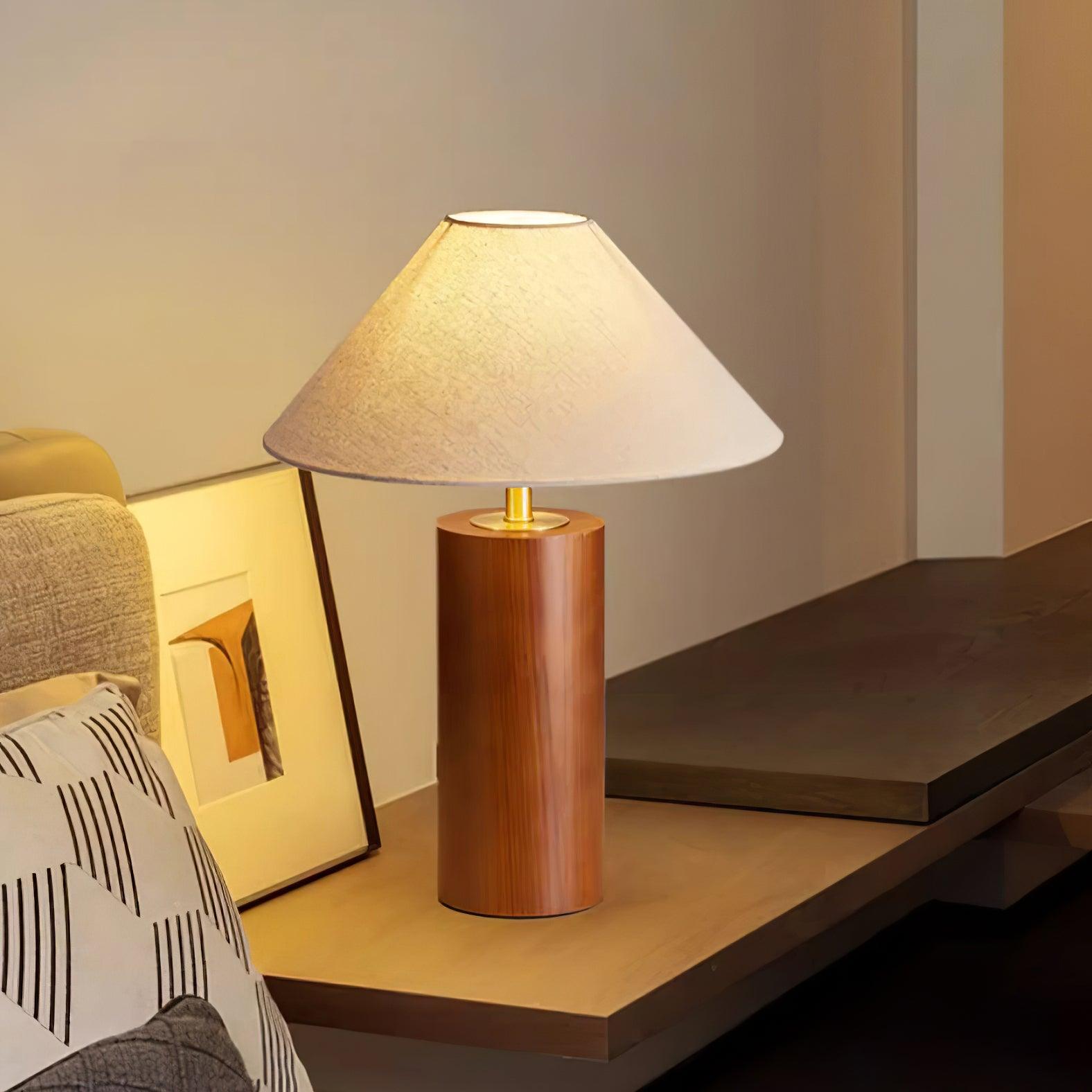 James Table Lamp - Loonglight