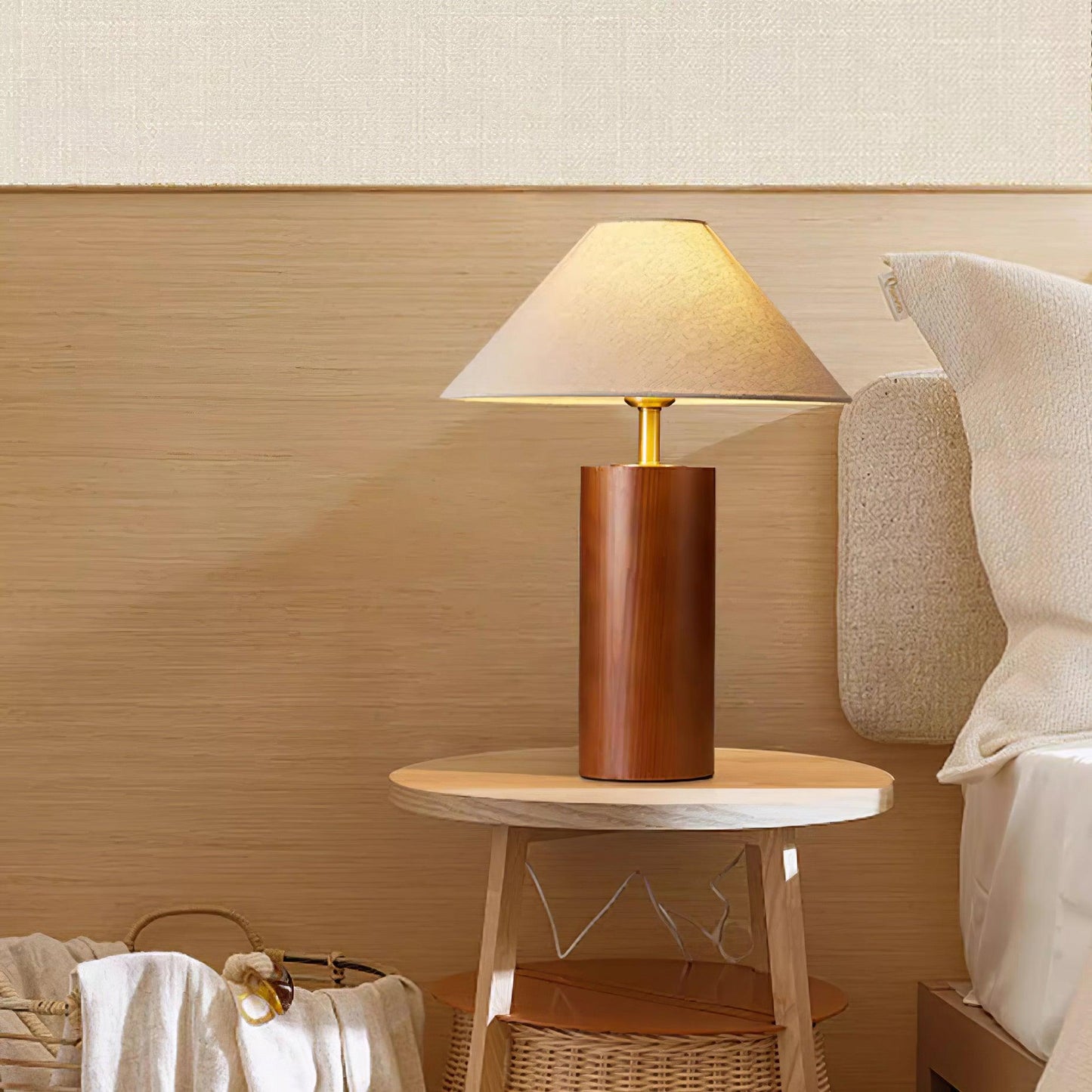 James Table Lamp - Loonglight