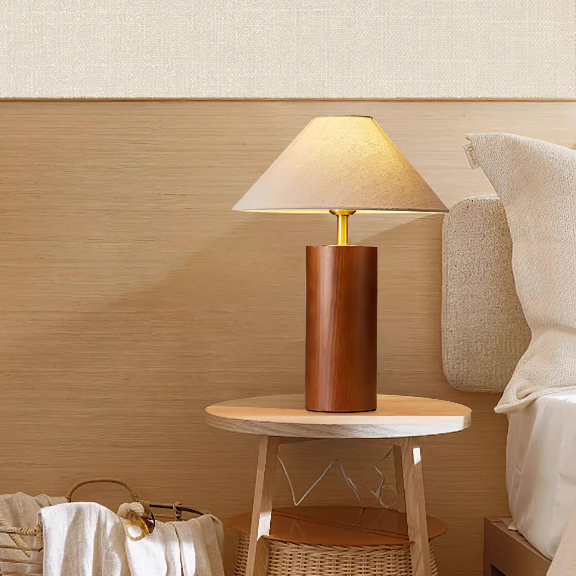 James Table Lamp - Loonglight