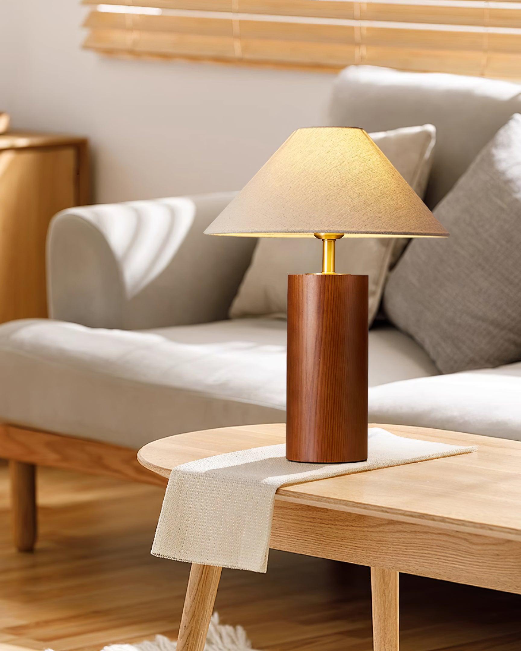 James Table Lamp - Loonglight