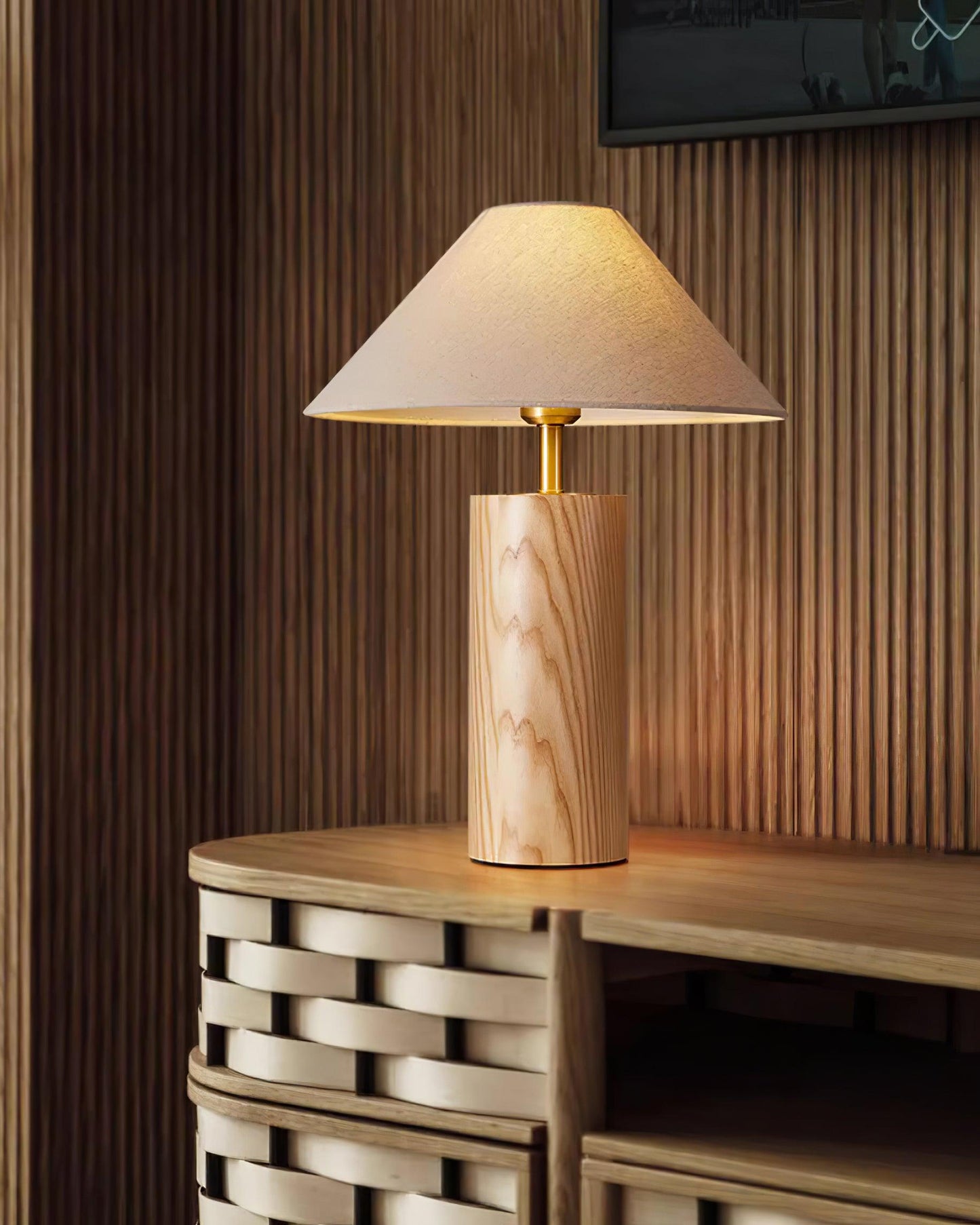 James Table Lamp - Loonglight