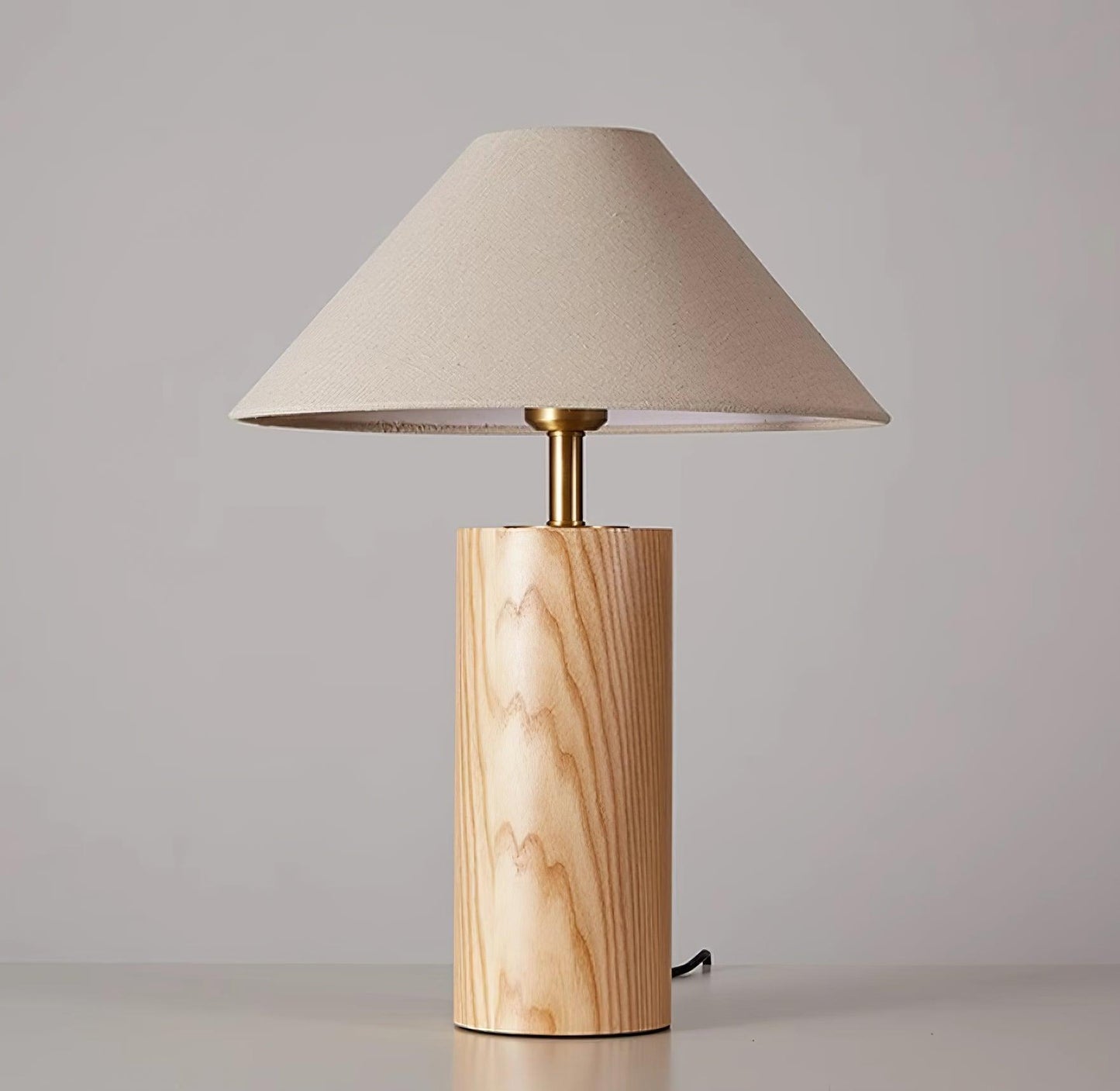James Table Lamp - Loonglight