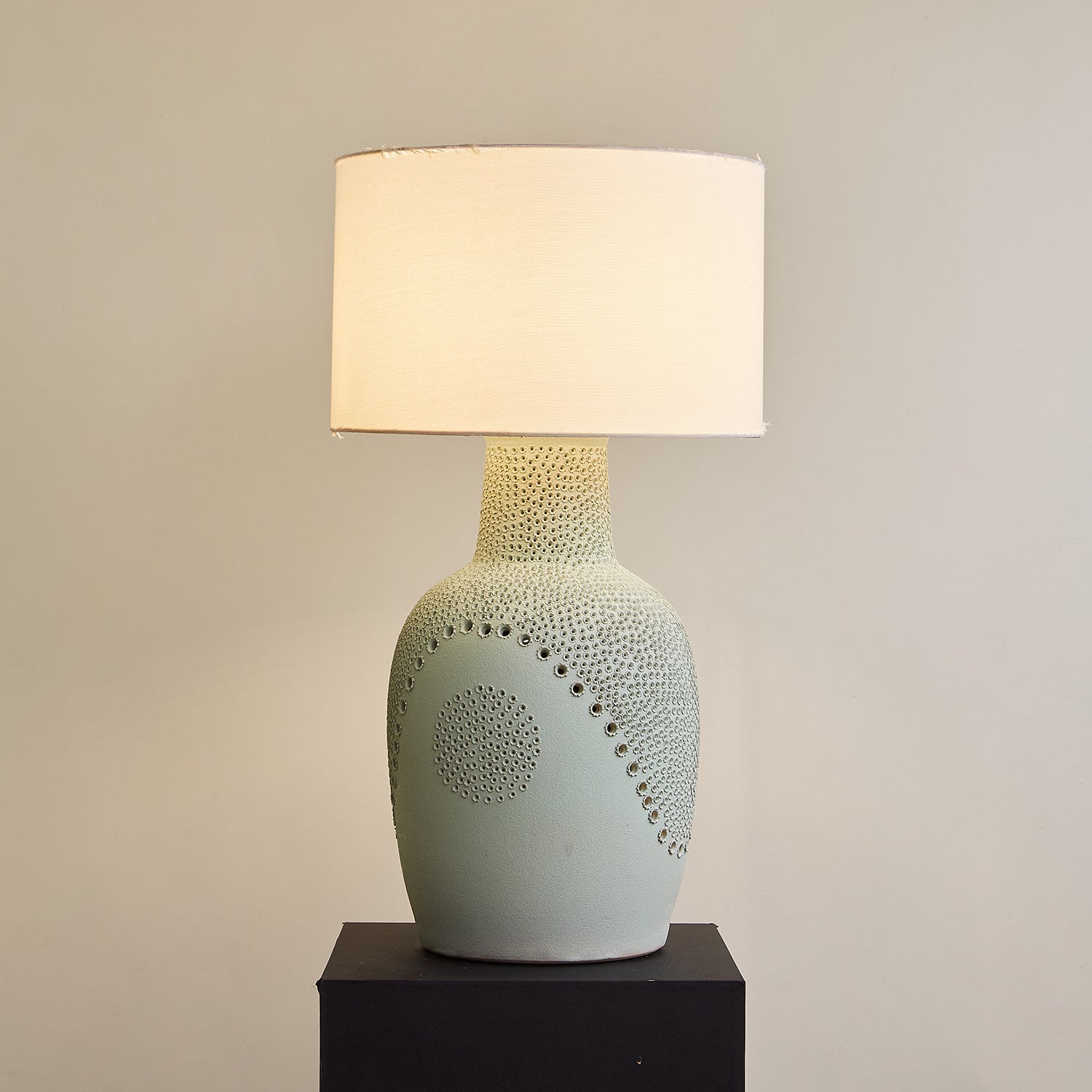 Jordyn Table Lamp - Loonglight