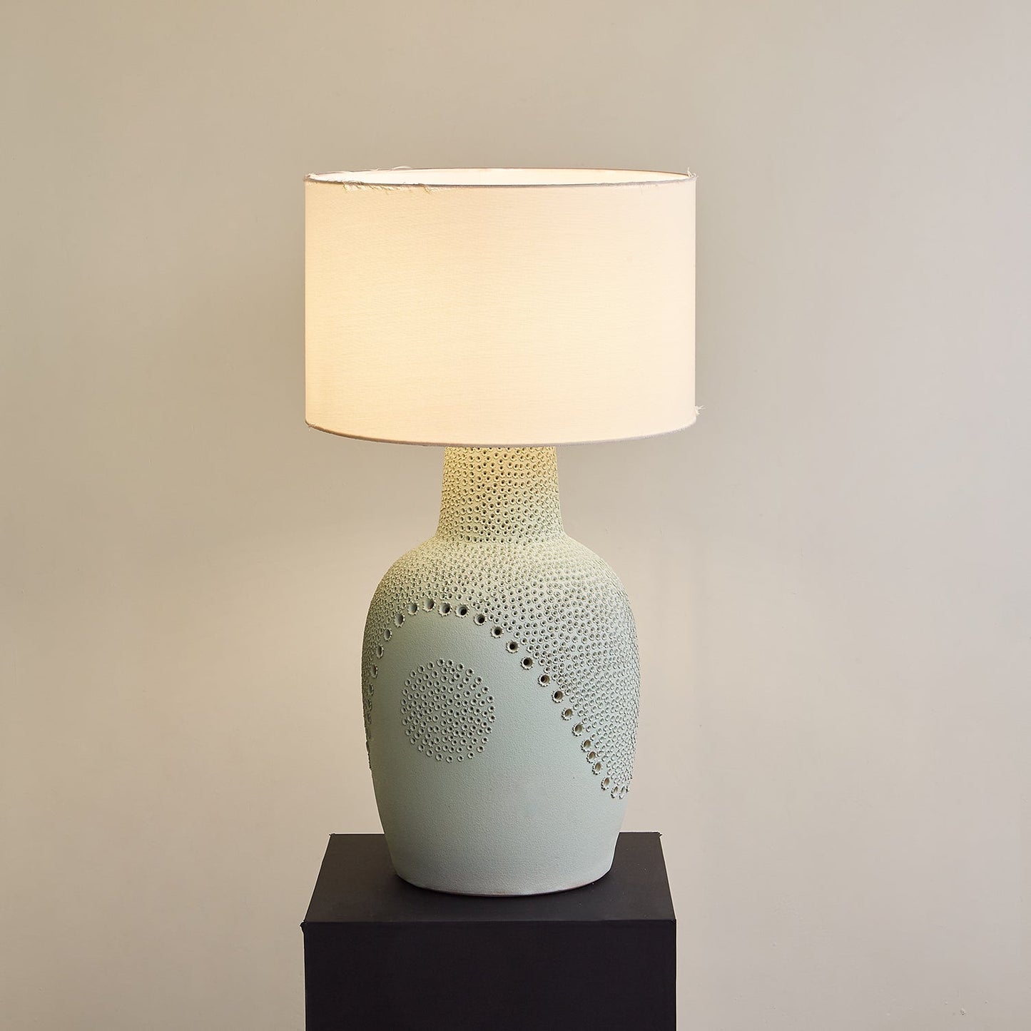 Jordyn Table Lamp - Loonglight
