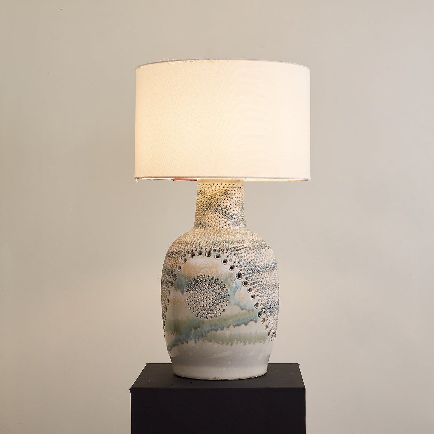 Jordyn Table Lamp - Loonglight