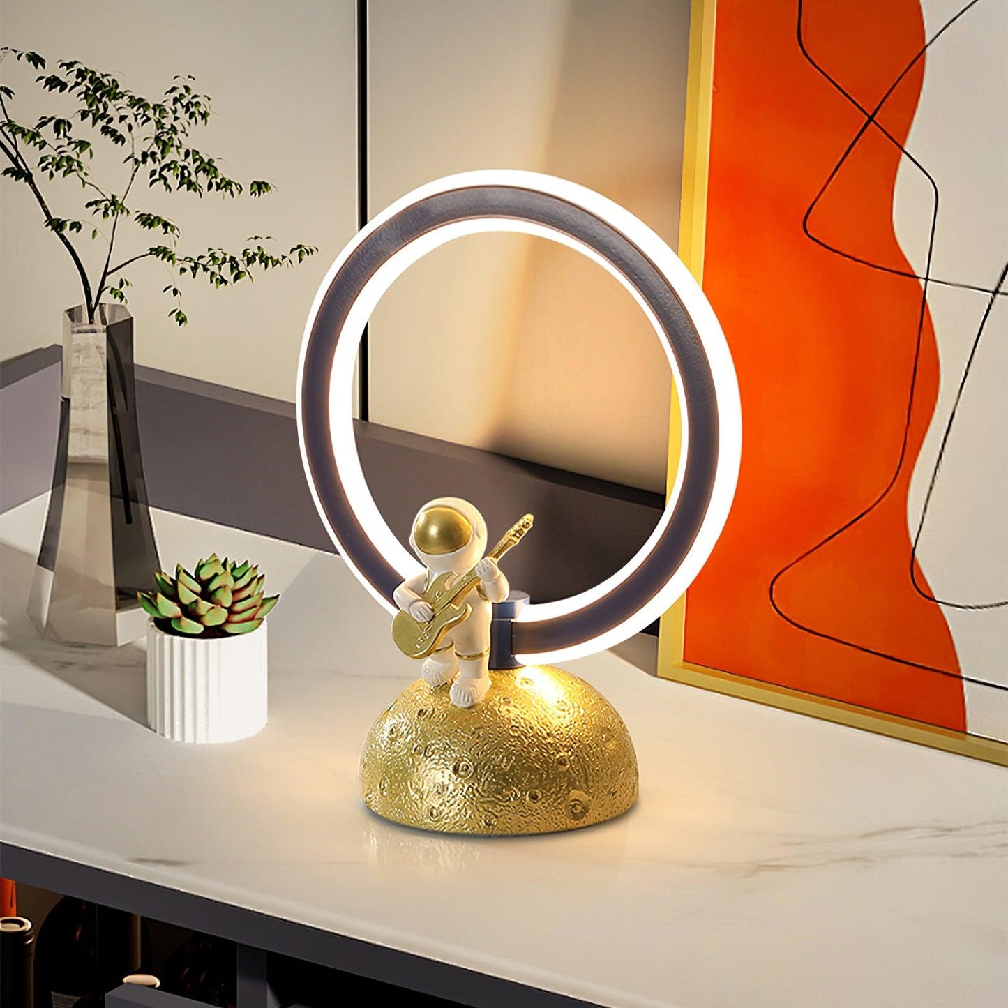 Jude Astronaut Table Lamp - Loonglight