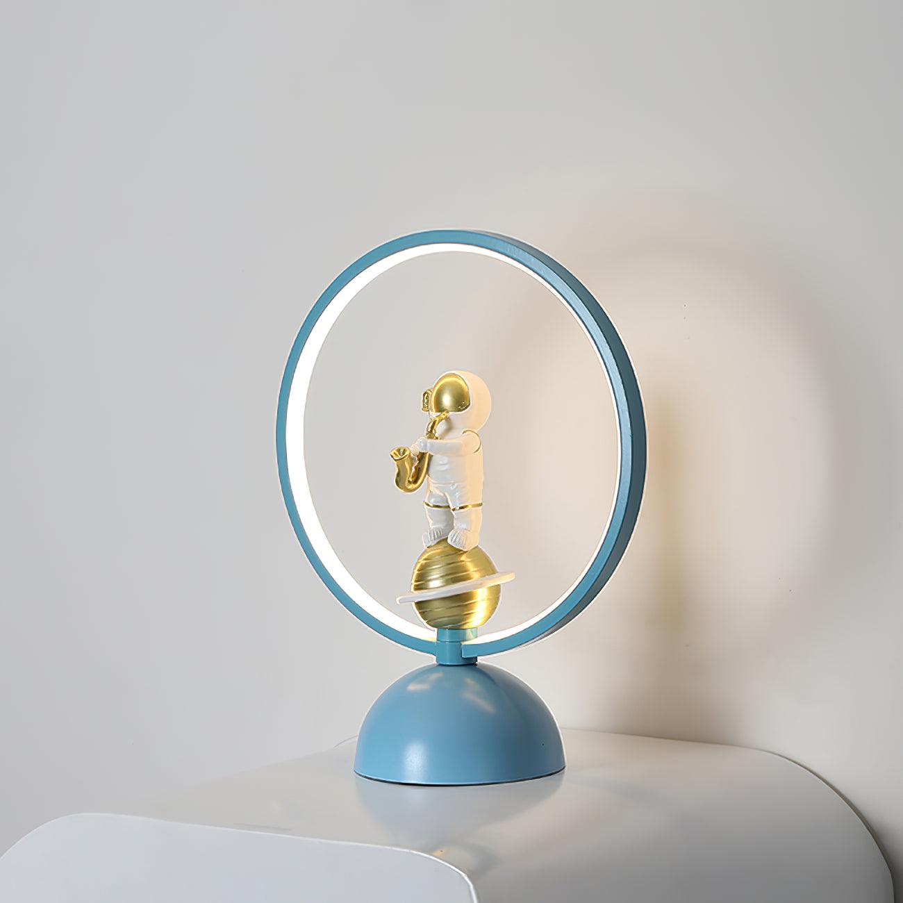 Jude Astronaut Table Lamp - Loonglight