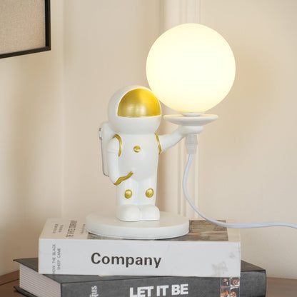 Jude Astronaut Table Lamp - Loonglight