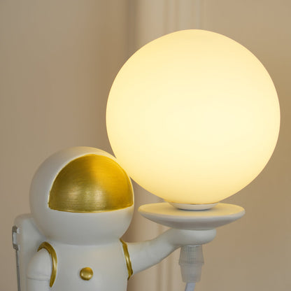 Jude Astronaut Table Lamp - Loonglight