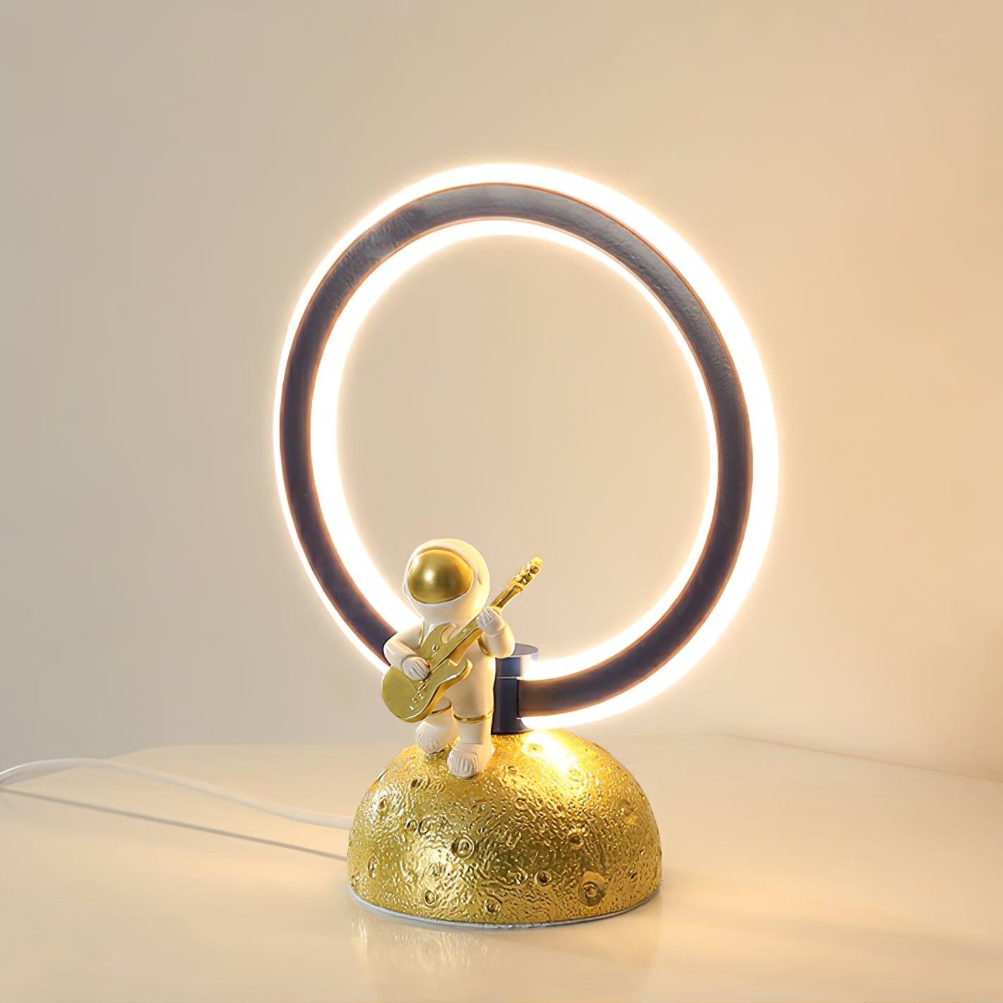 Jude Astronaut Table Lamp - Loonglight