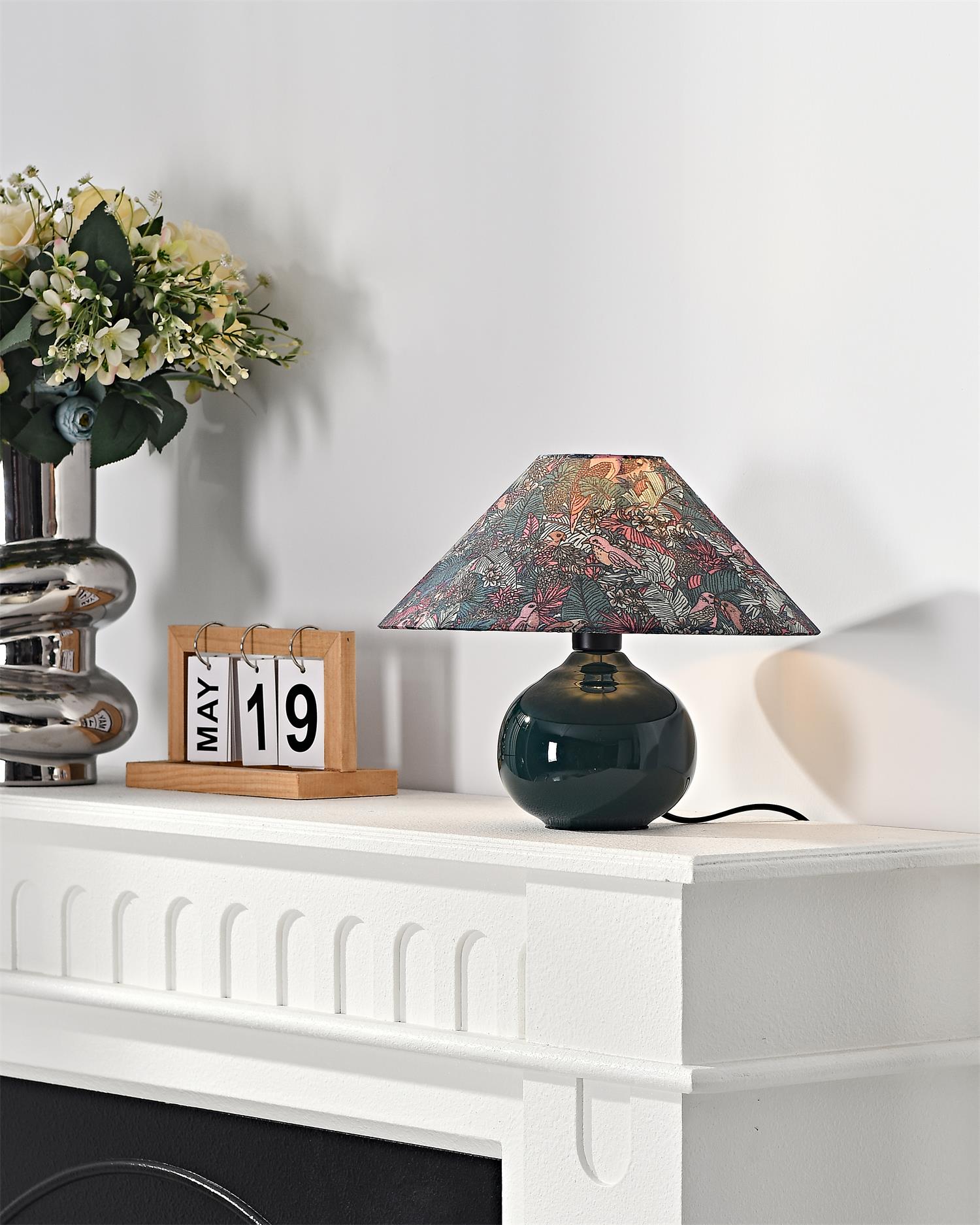 Kalinda Table Lamp - Loonglight