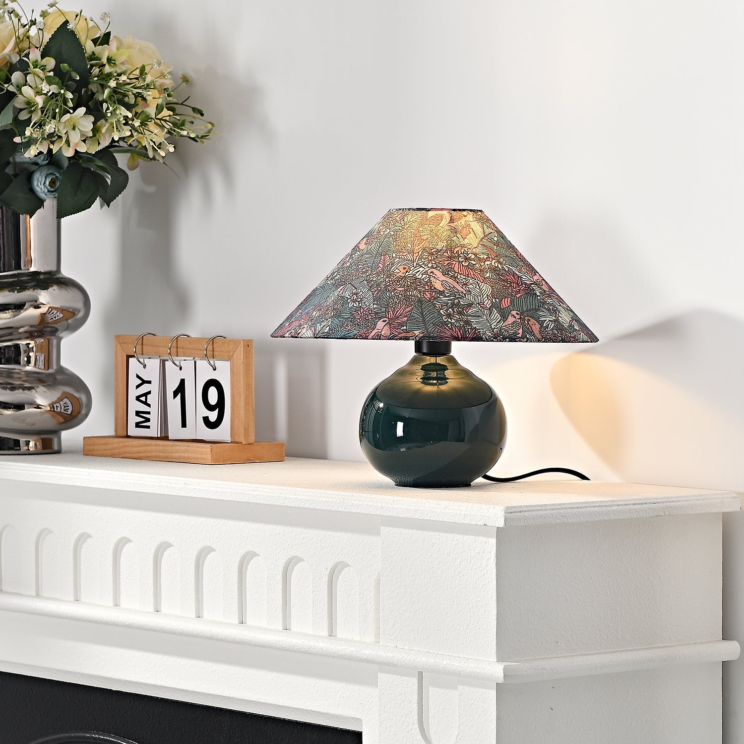 Kalinda Table Lamp - Loonglight
